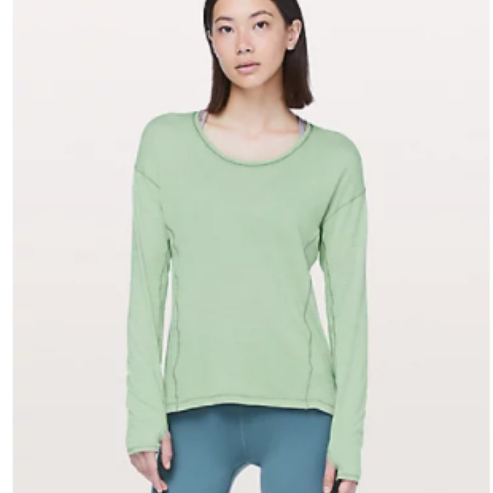 Lululemon Sweat Embrace Long Sleeve Shirt 6 light green
